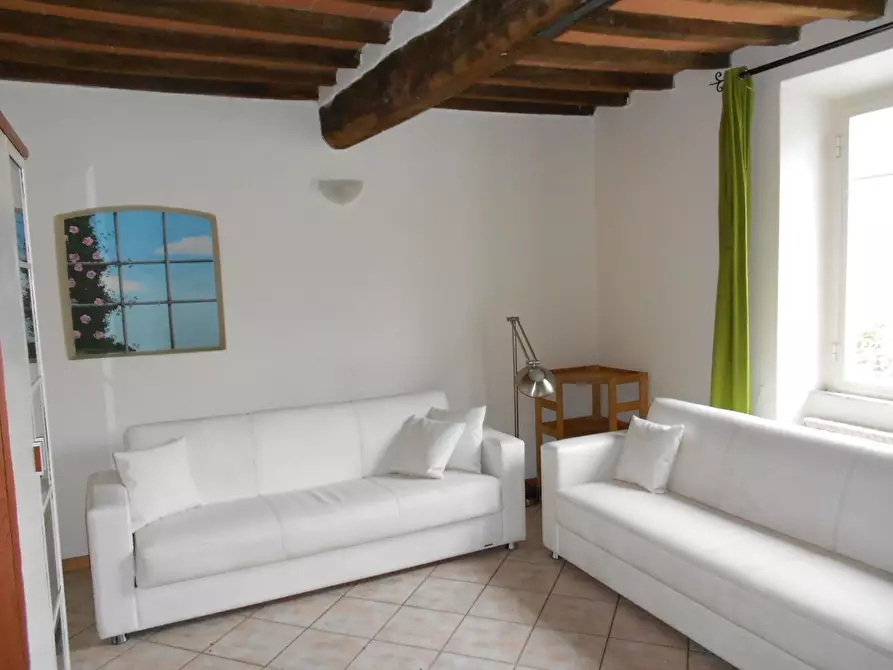 Immagine 6 di Quadrilocale in vendita  a Seravezza