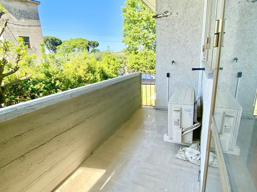 Immagine 56 di Casa indipendente in vendita  a Seravezza