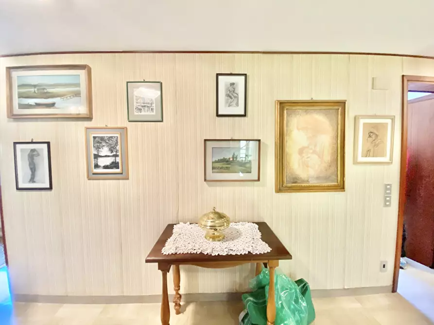 Immagine 27 di Casa indipendente in vendita  a Seravezza