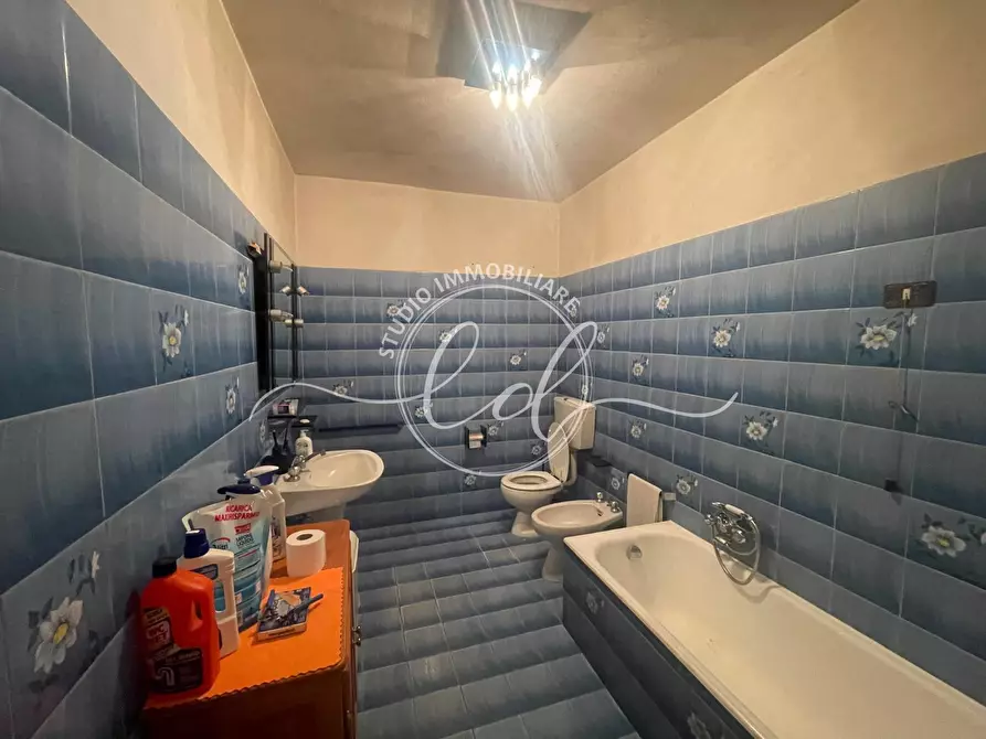 Immagine 13 di Casa indipendente in vendita  a Massarosa