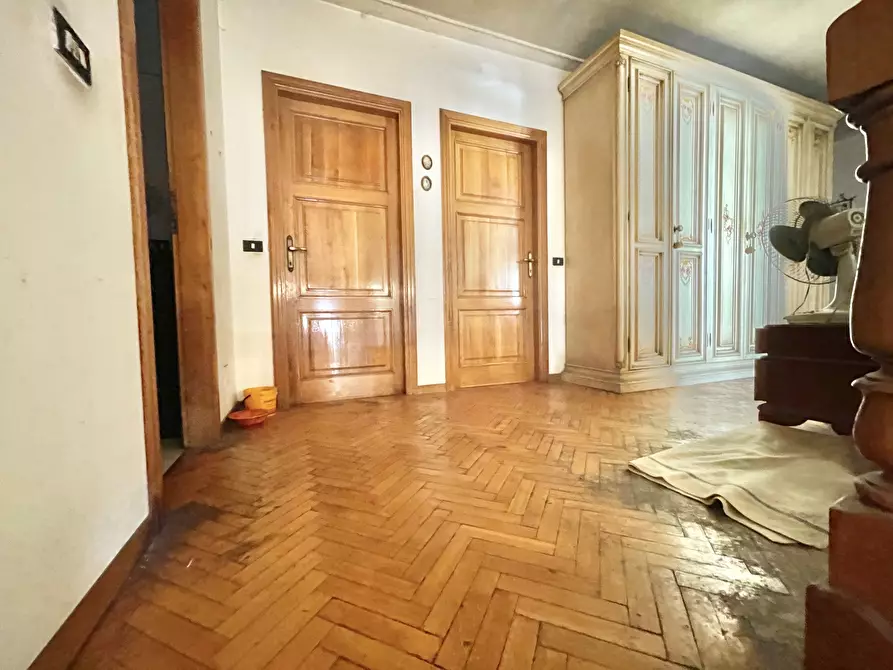 Immagine 27 di Casa indipendente in vendita  a Camaiore