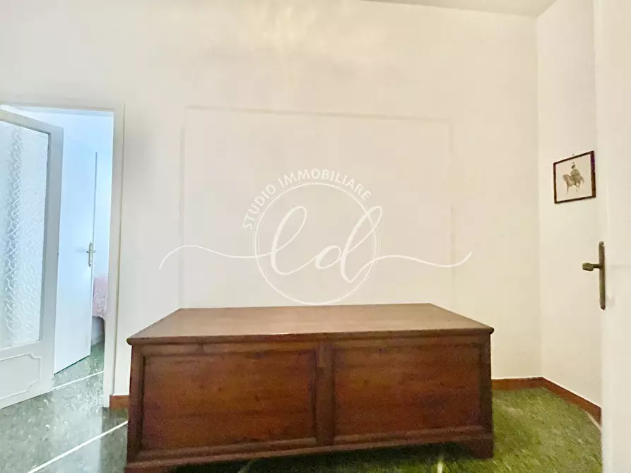 Immagine 13 di Quadrilocale in affitto  a Montignoso