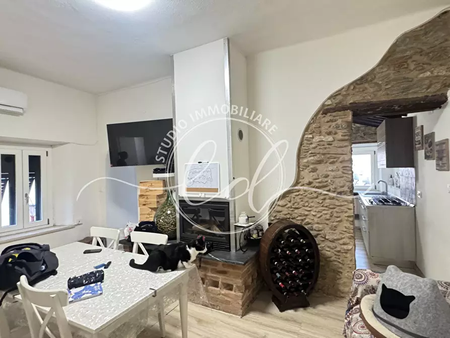 Immagine 13 di Quadrilocale in vendita  a Seravezza