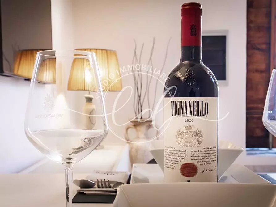 Immagine 4 di Appartamento in vendita  a Pietrasanta