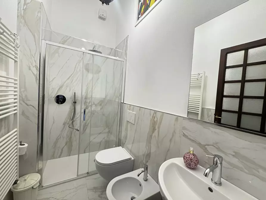 Immagine 26 di Rustico / casale in vendita  a Pietrasanta