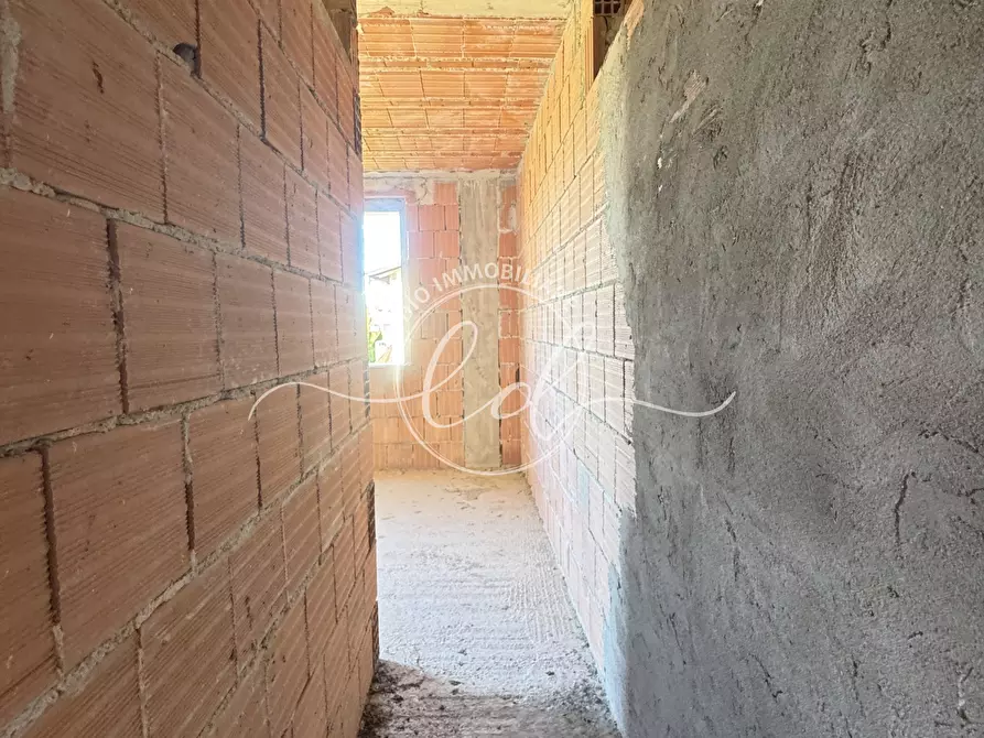 Immagine 28 di Porzione di casa in vendita  a Seravezza