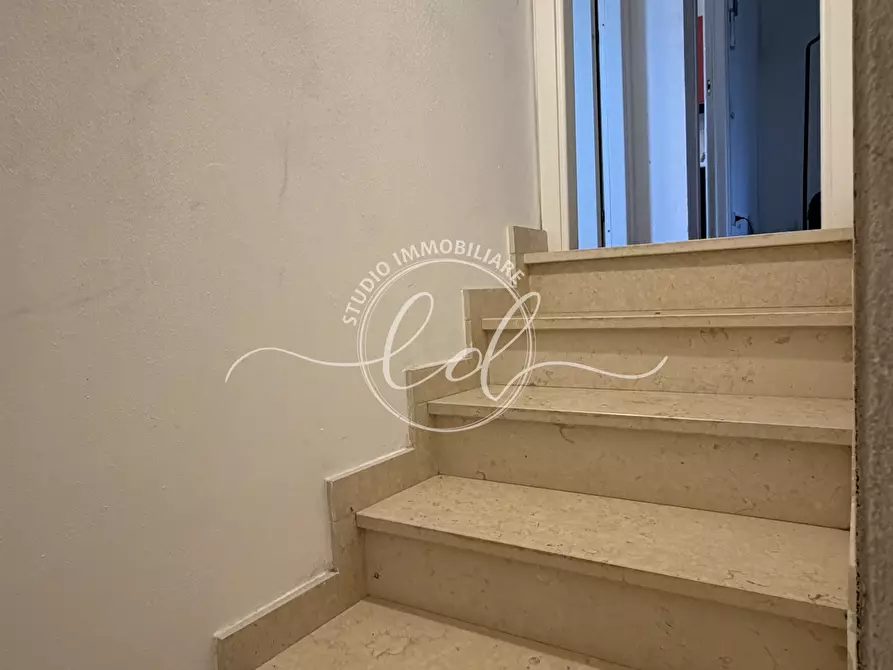 Immagine 58 di Villetta a schiera in vendita  a Pietrasanta