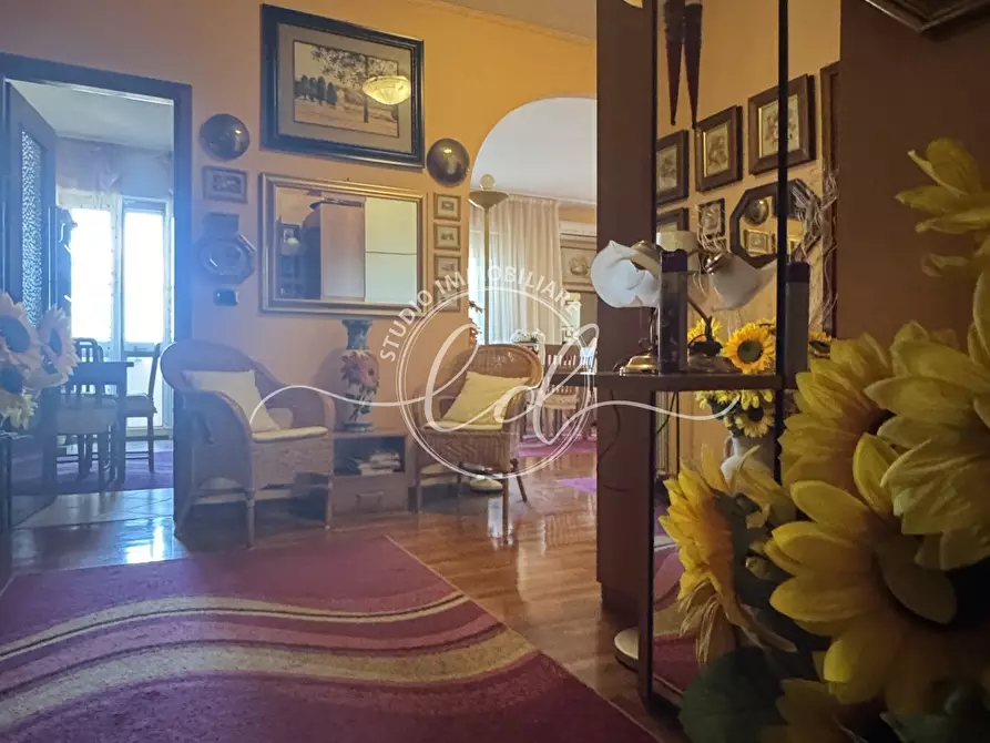 Immagine 1 di Quadrilocale in affitto  a Seravezza