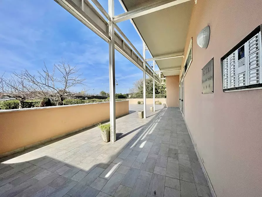 Immagine 24 di Trilocale in vendita  a Pietrasanta