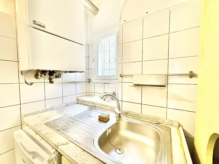 Immagine 13 di Porzione di casa in vendita  a Pietrasanta