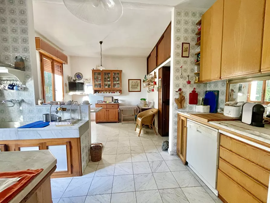 Immagine 92 di Casa indipendente in vendita  a Seravezza