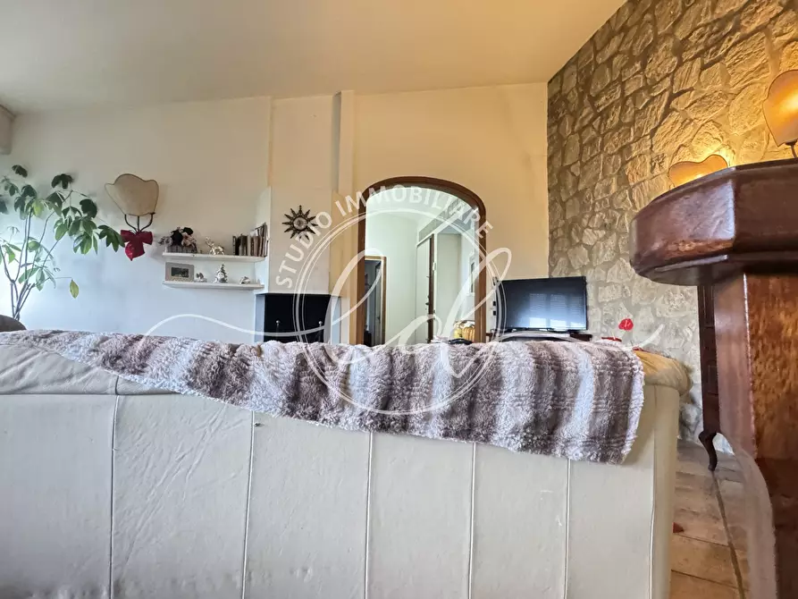 Immagine 64 di Casa indipendente in vendita  a Massarosa