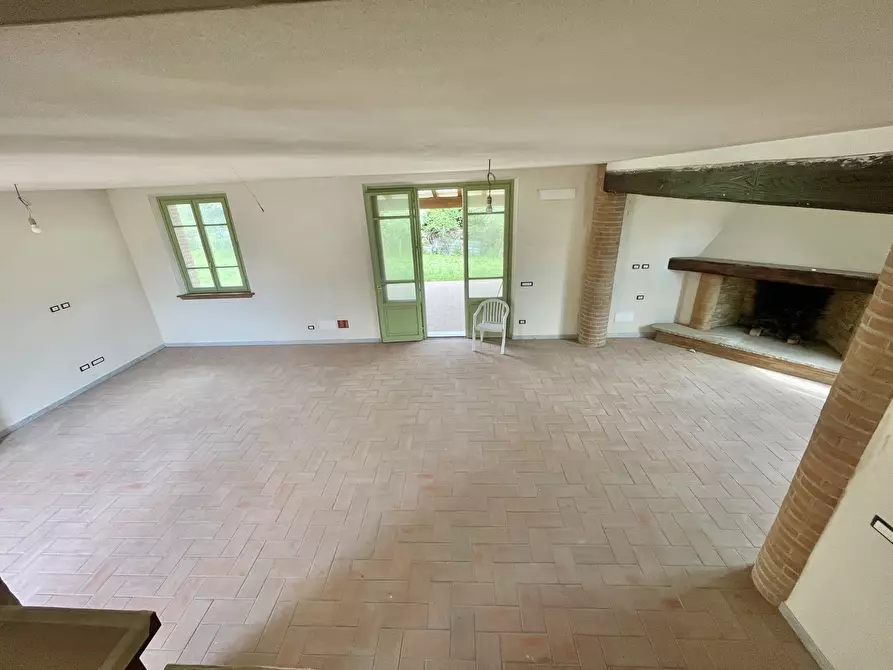 Immagine 38 di Casa indipendente in vendita  a Pietrasanta