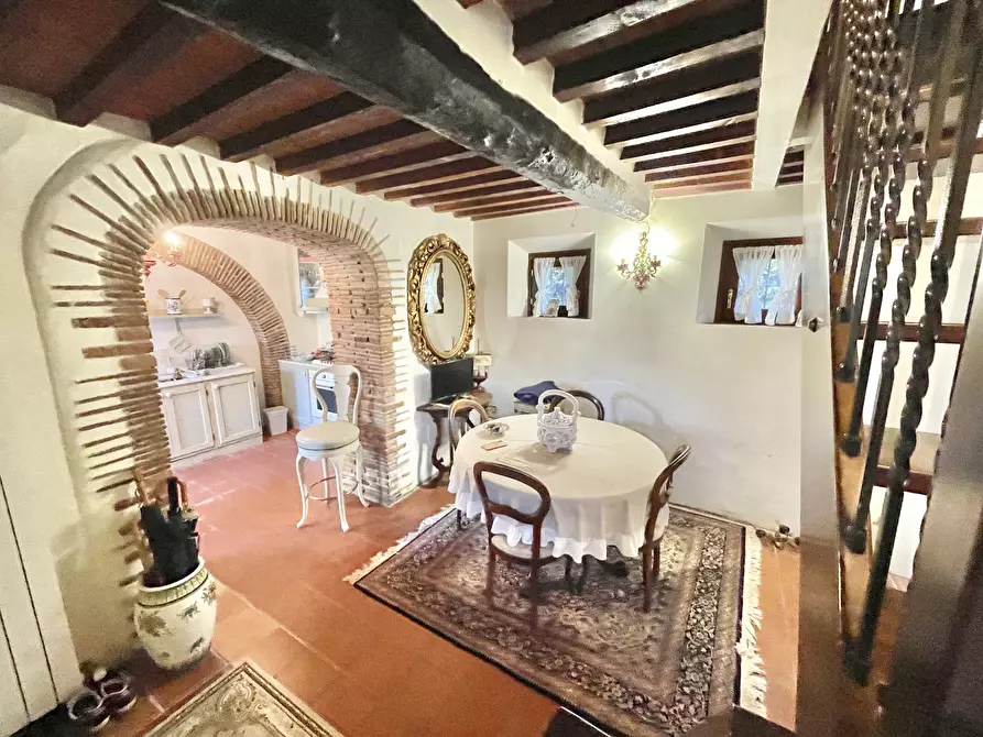 Immagine 21 di Rustico / casale in vendita  a Camaiore