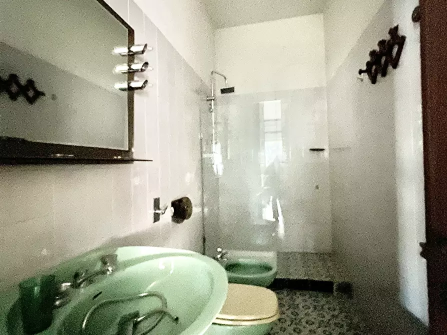 Immagine 16 di Quadrilocale in vendita  a Pietrasanta