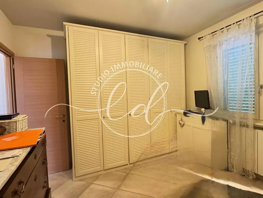 Immagine 34 di Quadrilocale in vendita  a Camaiore