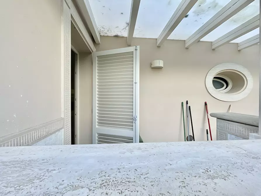 Immagine 40 di Villa in vendita  a Pietrasanta