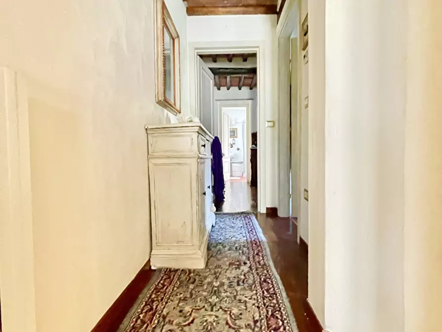 Immagine 24 di Rustico / casale in vendita  a Camaiore