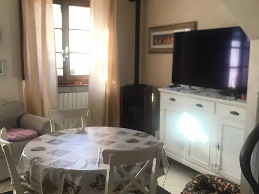 Immagine 10 di Villetta a schiera in vendita  a Seravezza