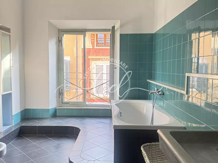 Immagine 23 di Quadrilocale in affitto  a Pietrasanta