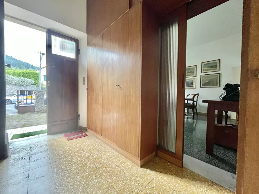 Immagine 6 di Quadrilocale in vendita  a Pietrasanta