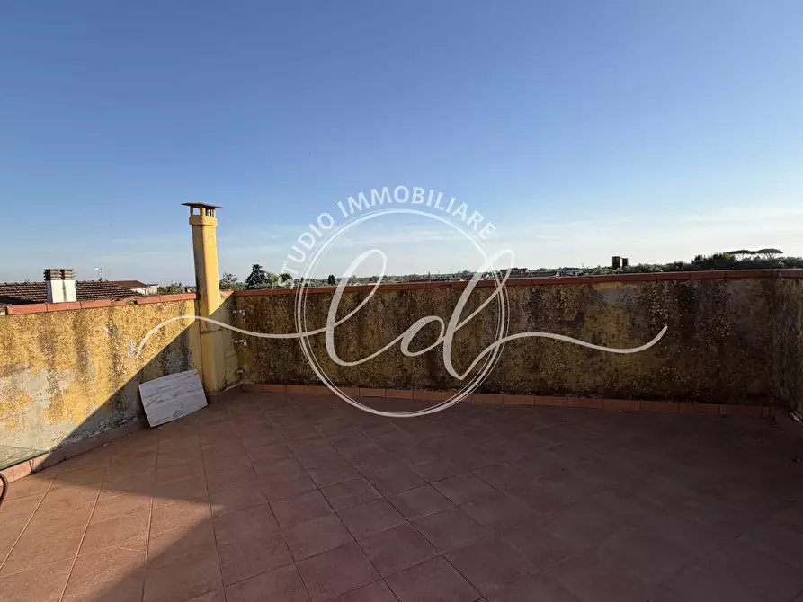 Immagine 61 di Porzione di casa in vendita  a Seravezza