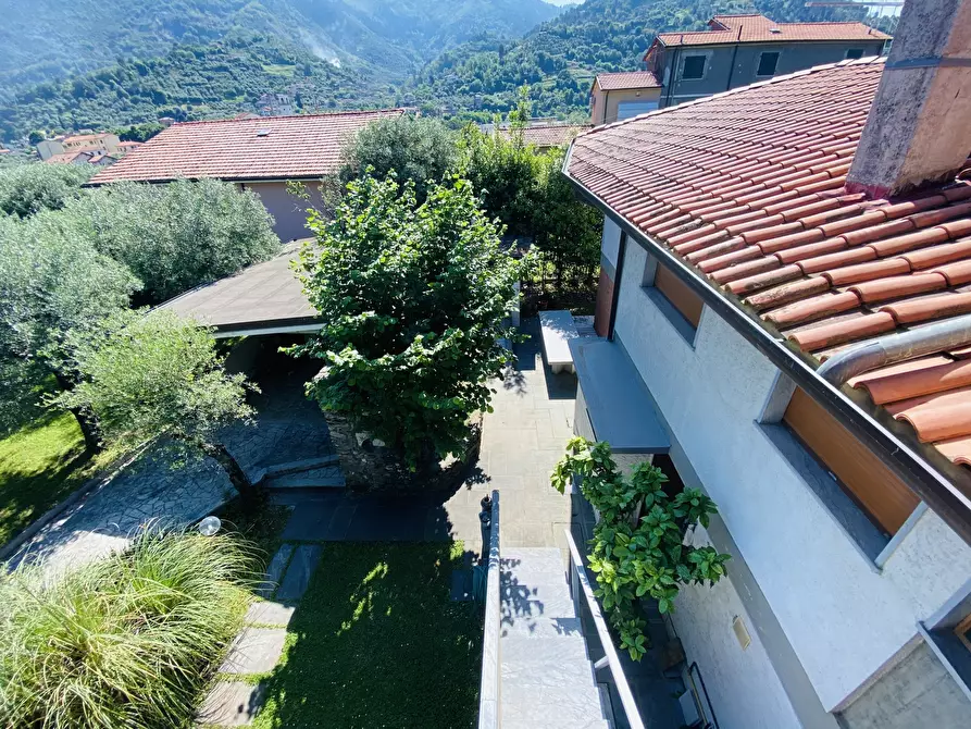 Immagine 71 di Casa indipendente in vendita  a Seravezza