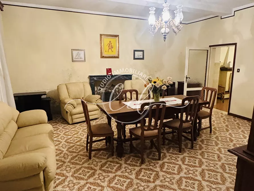 Immagine 40 di Terratetto in vendita  a Seravezza