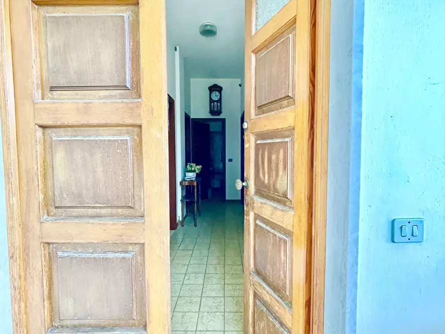 Immagine 16 di Villa in vendita  a Pietrasanta