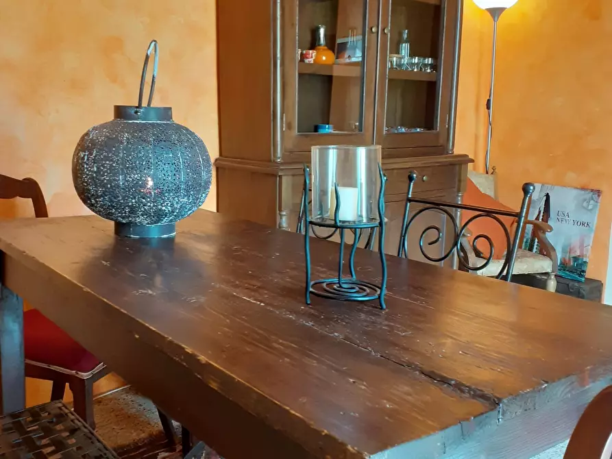 Immagine 4 di Trilocale in vendita  a Pietrasanta