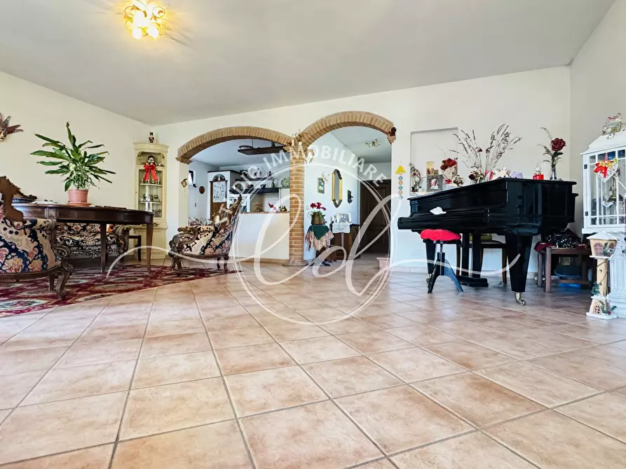 Immagine 13 di Casa indipendente in vendita  a Massarosa