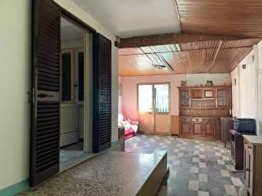 Immagine 10 di Casa indipendente in vendita  a Seravezza