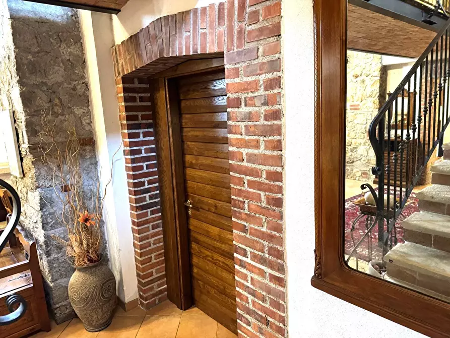 Immagine 12 di Casa indipendente in vendita  a Frosinone
