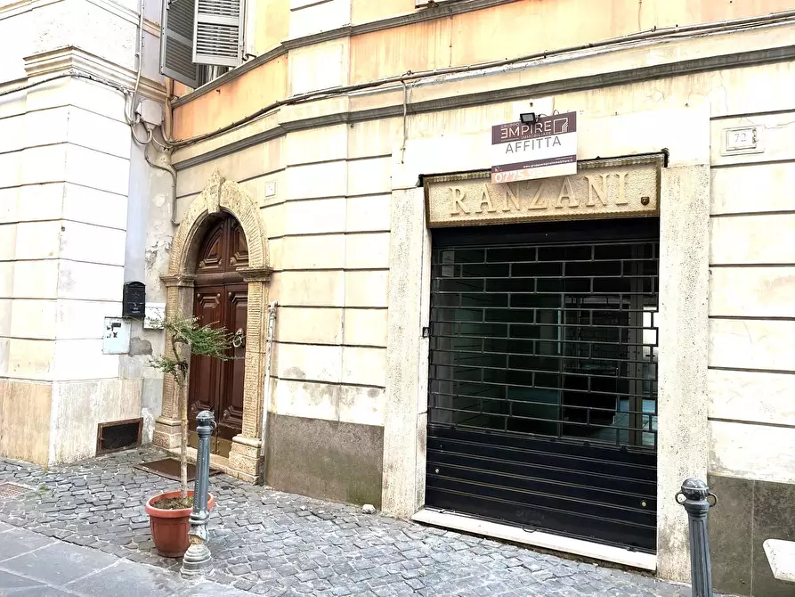 Immagine 7 di Locale commerciale in affitto  in Via Vittorio Emanuele a Anagni