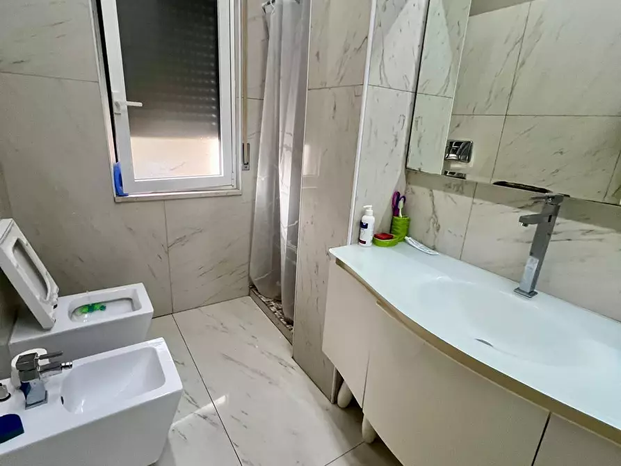 Immagine 24 di Quadrilocale in vendita  in Corso Umberto I 233 a Montesilvano