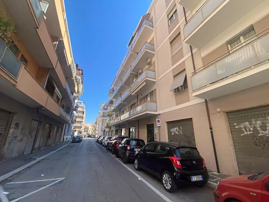 Immagine 5 di Quadrilocale in vendita  in Via Ludovico Ariosto 49 a Pescara