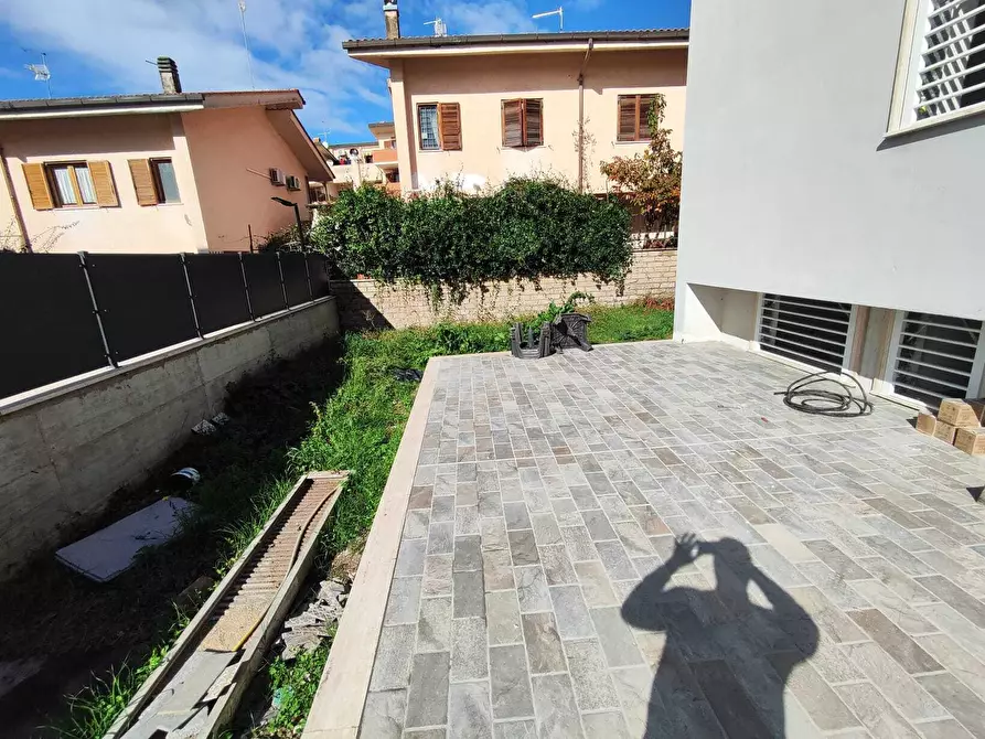 Immagine 6 di Villa in vendita  in via colleferro 64 a Guidonia Montecelio