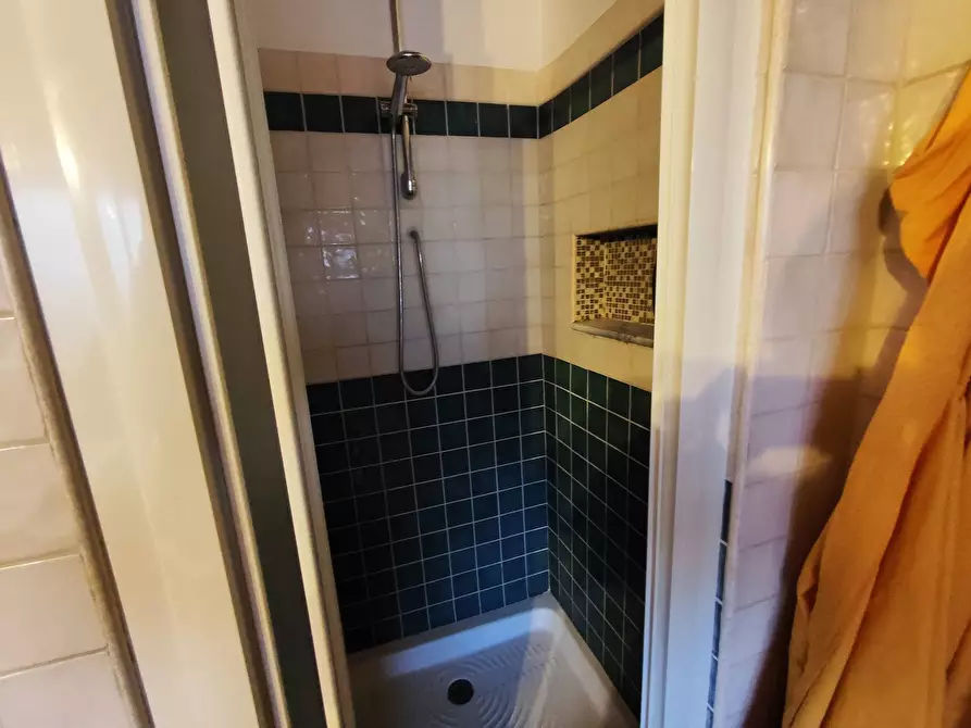 Immagine 32 di Trilocale in vendita  in Via Nicola Ricciotti 50 a Guidonia Montecelio