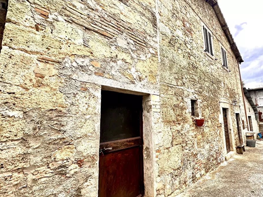 Immagine 1 di Casa indipendente in vendita  in Via 3 Ottobre a Ascoli Piceno