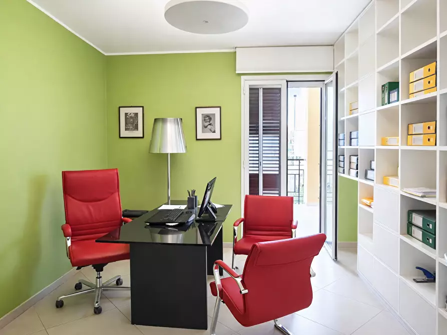 Immagine 10 di Quadrilocale in vendita  in Via Monsignor Salvatore Gozzo 5 a Siracusa