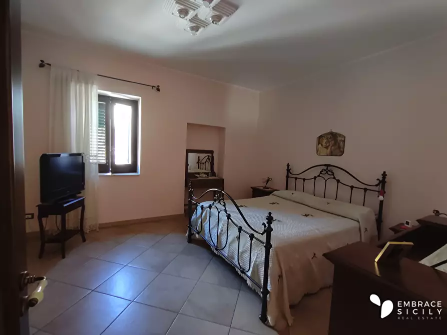 Immagine 9 di Appartamento in vendita  a Noto