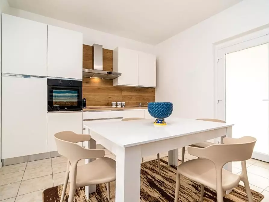 Immagine 7 di Appartamento in vendita  in Viale Lido a Pachino