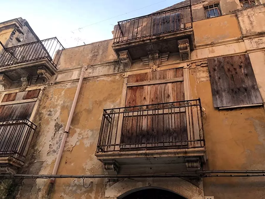 Immagine 4 di Casa indipendente in vendita  in Vicolo Zuara 10 a Siracusa