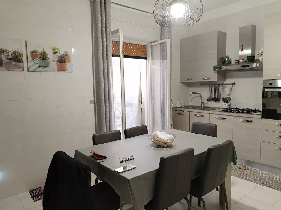 Immagine 12 di Quadrilocale in vendita  in Viale Epipoli 11 a Siracusa