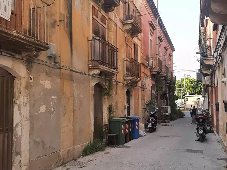 Immagine 1 di Casa indipendente in vendita  in Vicolo Zuara 10 a Siracusa