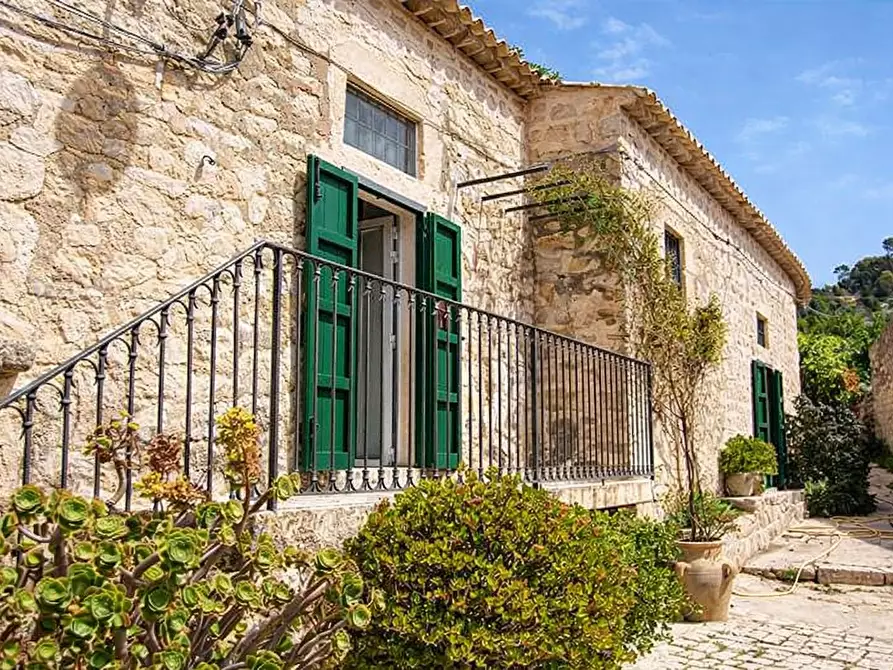 Immagine 1 di Appartamento in vendita  in Via Gargano 241 a Scicli