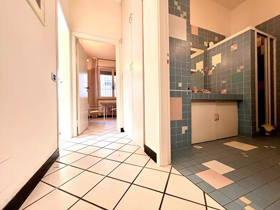 Immagine 21 di Trilocale in vendita  in Viale Trento 38 a Cesenatico