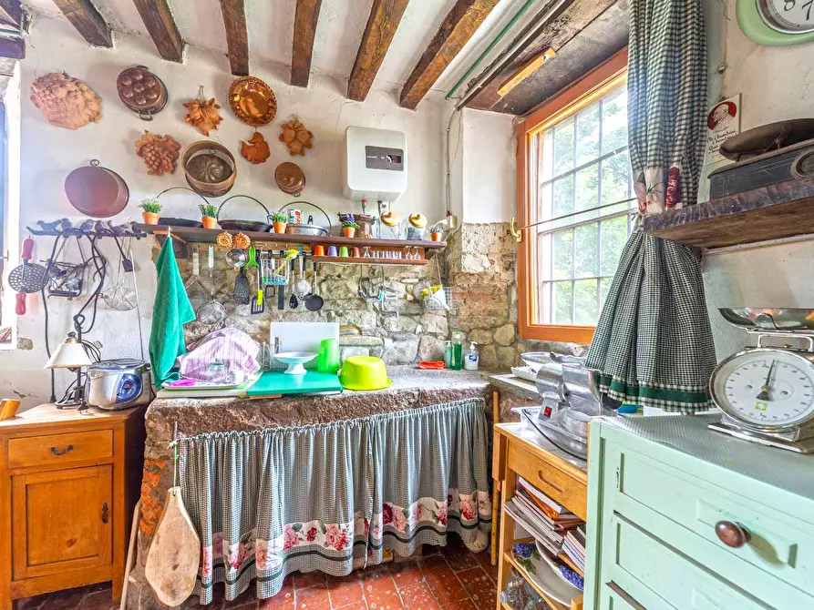 Immagine 12 di Rustico / casale in vendita  in Località Romazza a Neviano Degli Arduini