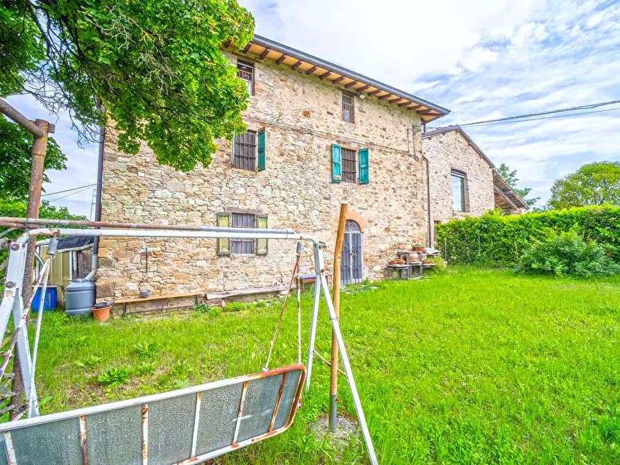 Immagine 3 di Rustico / casale in vendita  in Località Romazza a Neviano Degli Arduini