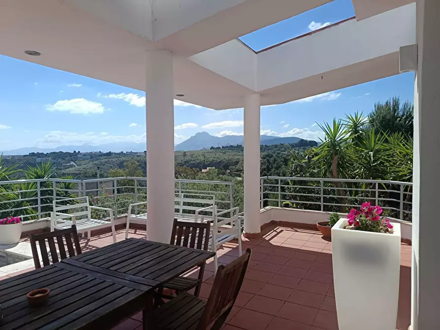 Immagine 11 di Villa in vendita  a Altavilla Milicia